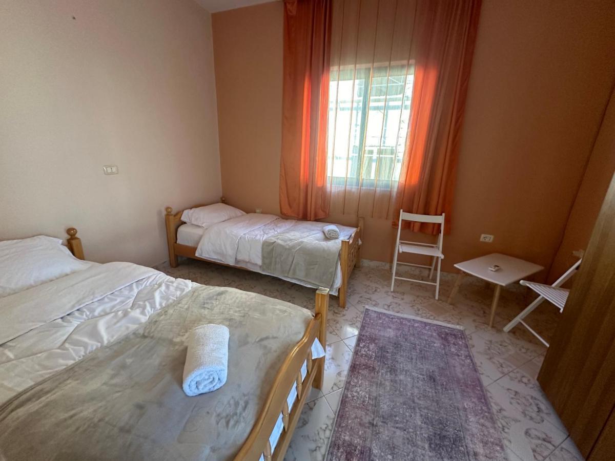 Hostel Rinas Zewnętrze zdjęcie